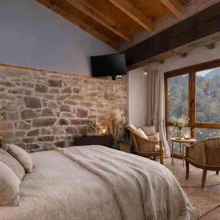 El Carbayu, Jacuzzi Y Vistas
